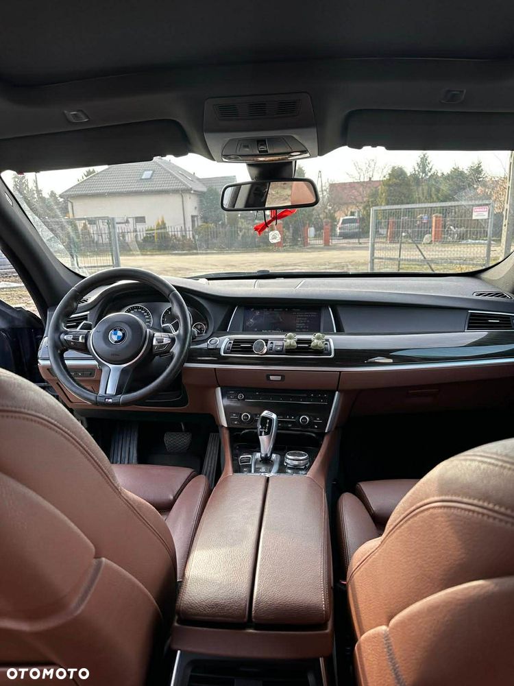 BMW Seria 5 530d xDrive - 5