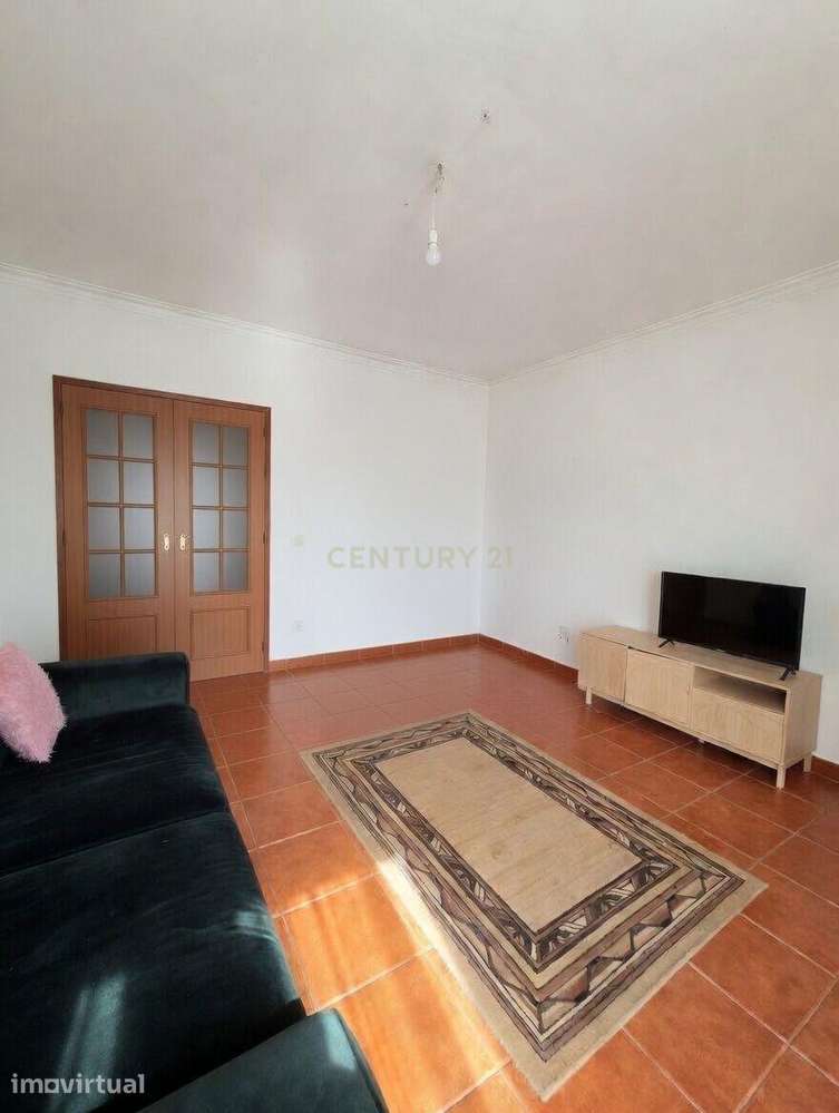T2 na Quinta do Conde - Boa Água - Grande imagem: 2/11