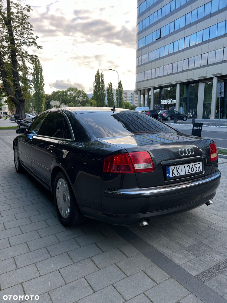 Audi A8 4.2 TDI L Quattro - 11