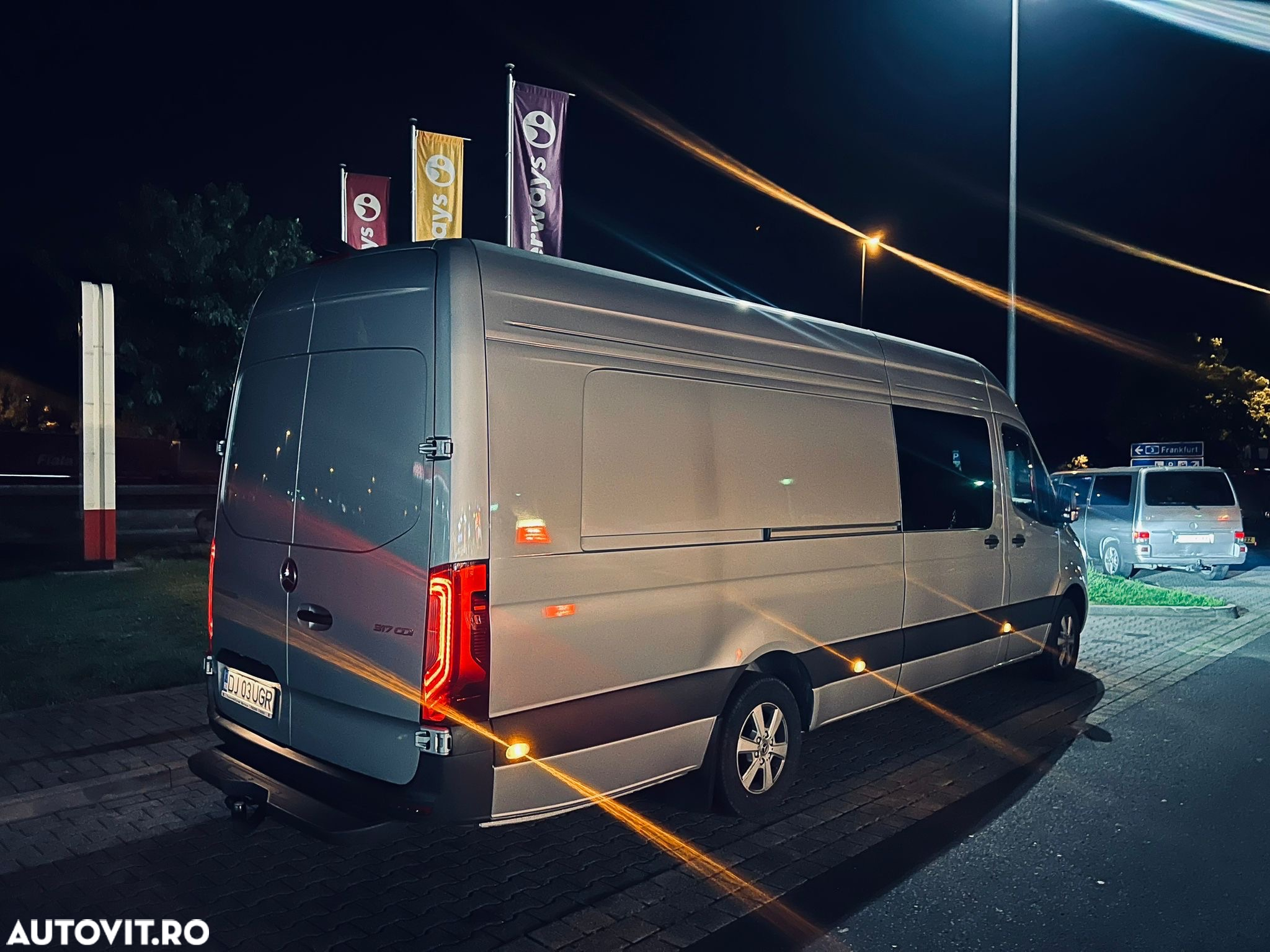 Mercedes-Benz Sprinter - 3