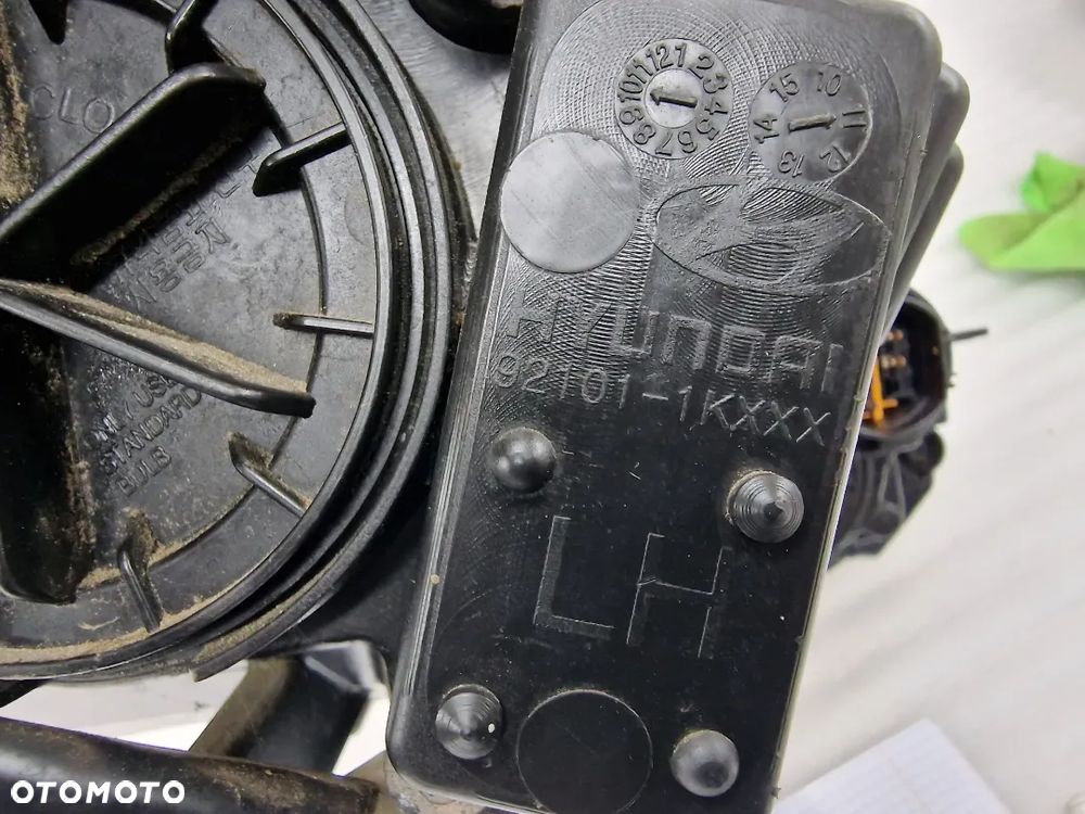 HYUNDAI IX20 10- LEWA LAMPA PRZEDNIA PRZÓD , NR 92101-1KXXX , NR AUKCJI LL537 - 15