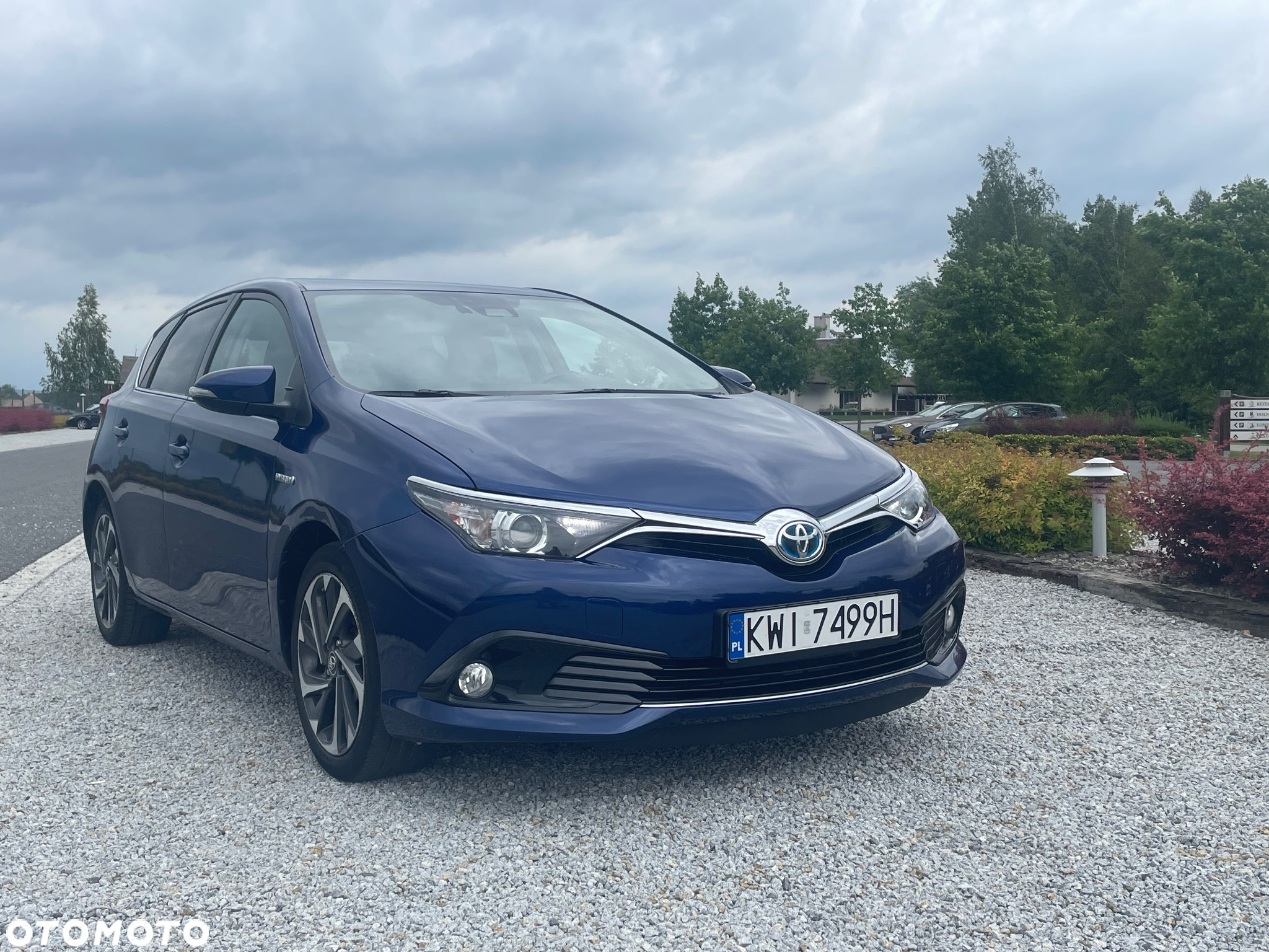 Toyota Auris - 4