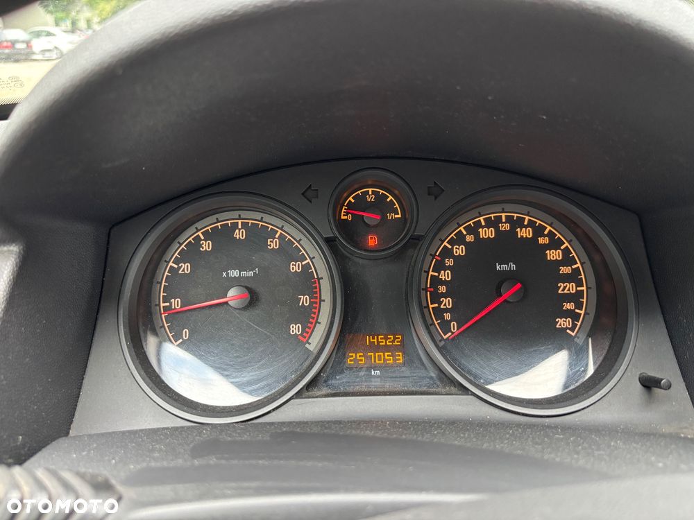 Opel Astra 1.6 - 21