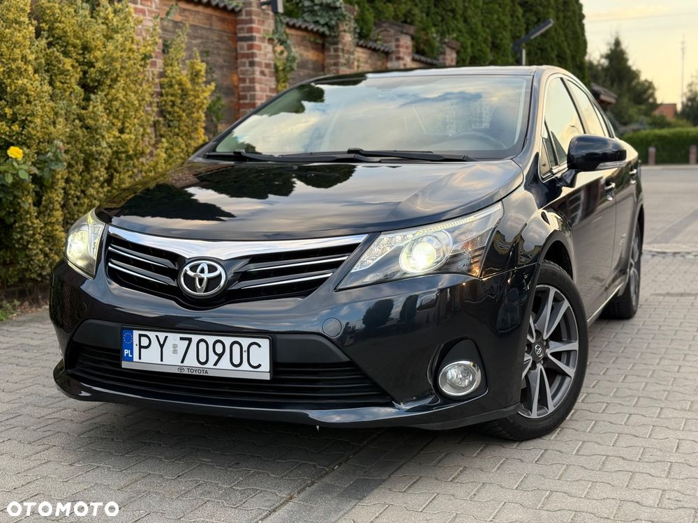 Toyota Avensis 2.0 Prestige NAVI MS - 2
