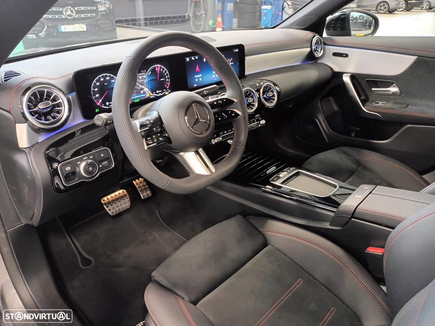 Mercedes-Benz CLA 250 e AMG Line - 11