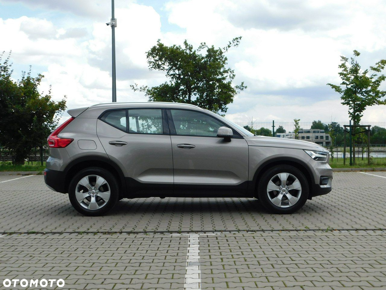 Volvo XC 40 - 36