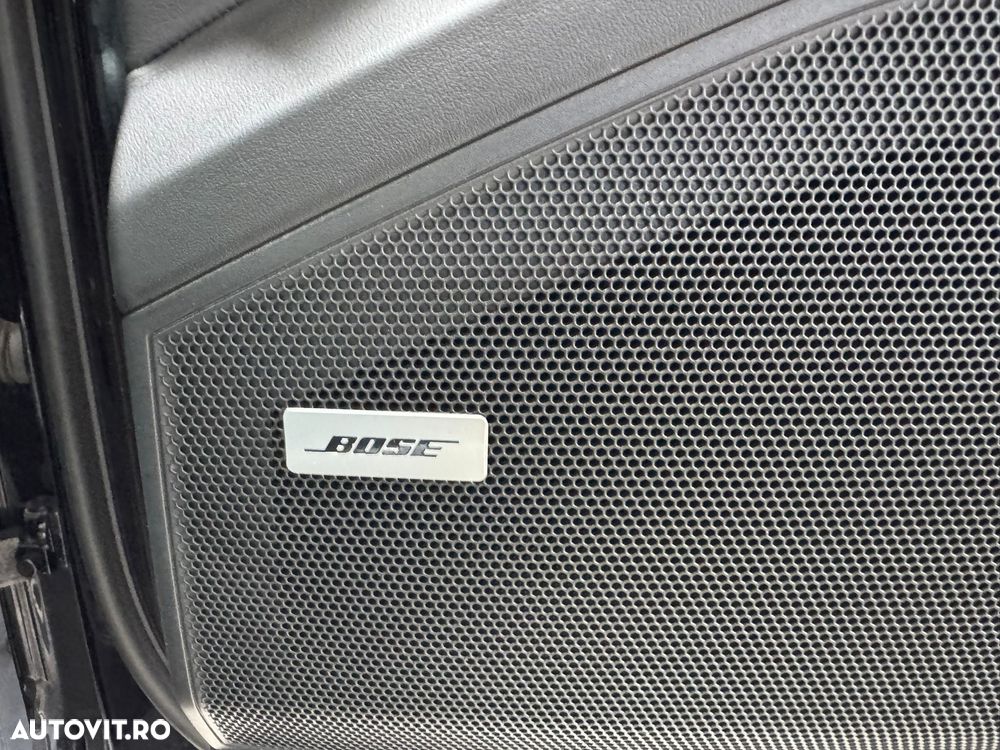 Porsche Cayenne Tiptronic S Platinum Edition - 23