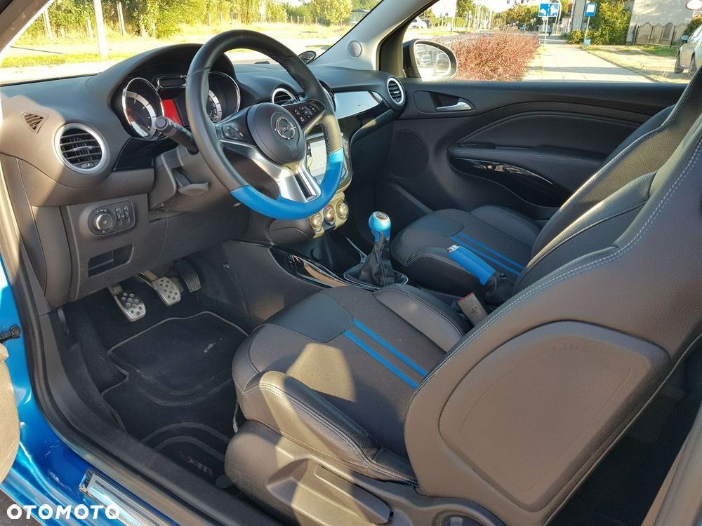 Opel Adam 2015