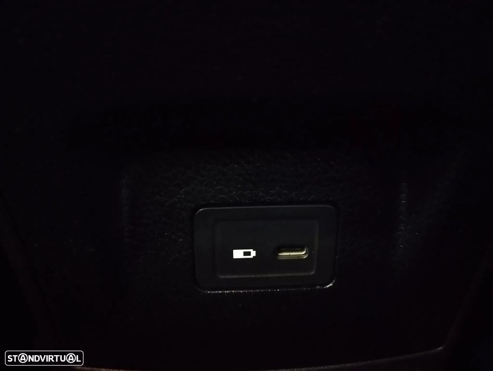 Mercedes-Benz A 180 d Style — fotografia 13