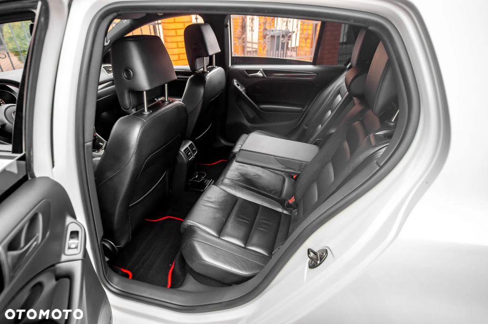 Volkswagen Golf 2.0 TSI GTI - 18