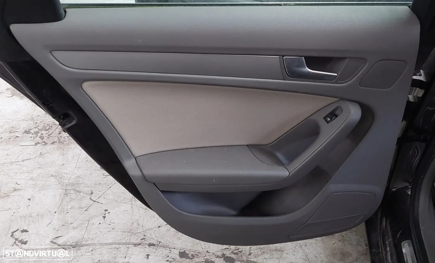 AUDI A4 PARA PEÇAS - 11