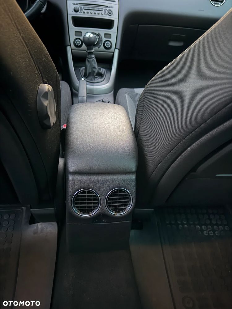 Peugeot 308 - 22