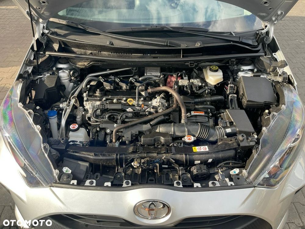Toyota Yaris Hybrid 1.5 Active - 17