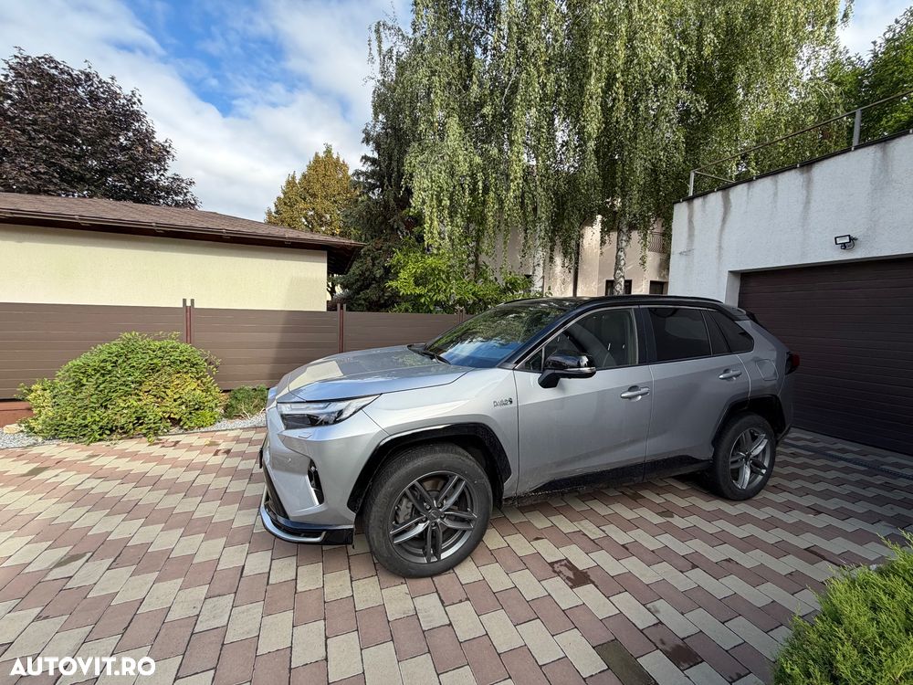 TOYOTA RAV4 2024 — imagine 10
