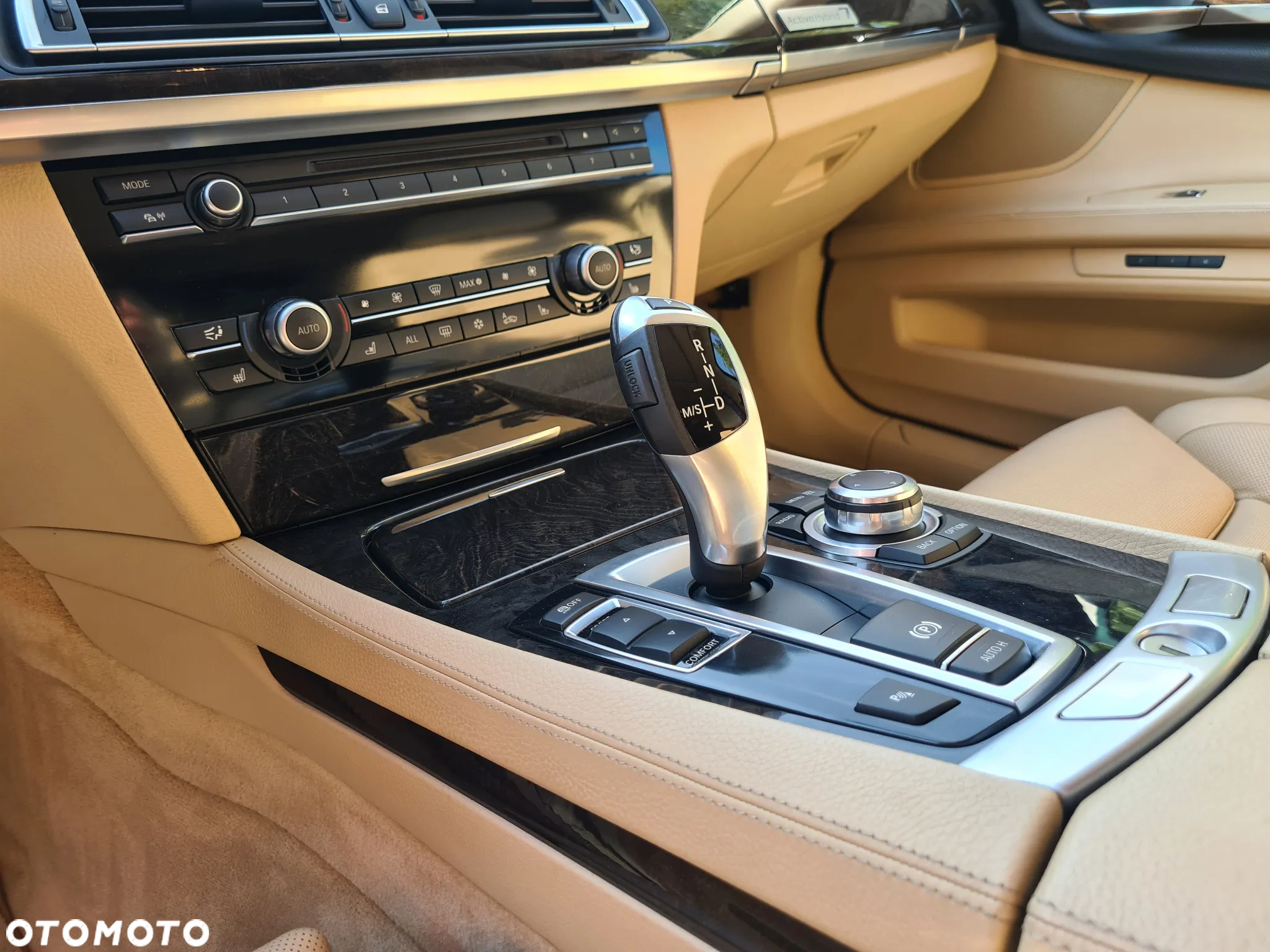 BMW Seria 7 ver-activehybrid - 20