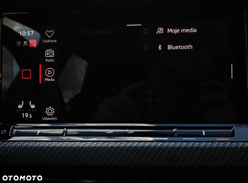 Volkswagen Golf Variant 1.5 eTSI EVO R-Line DSG - 37
