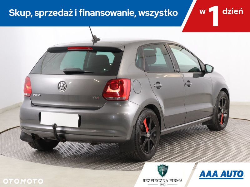 Volkswagen Polo - 6