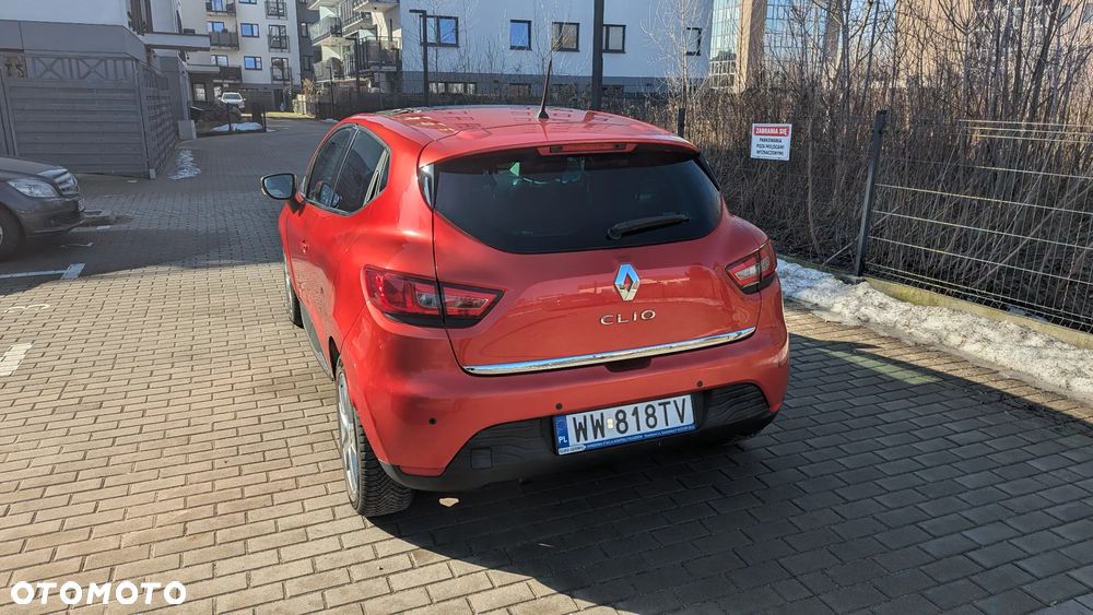 Renault Clio - 6