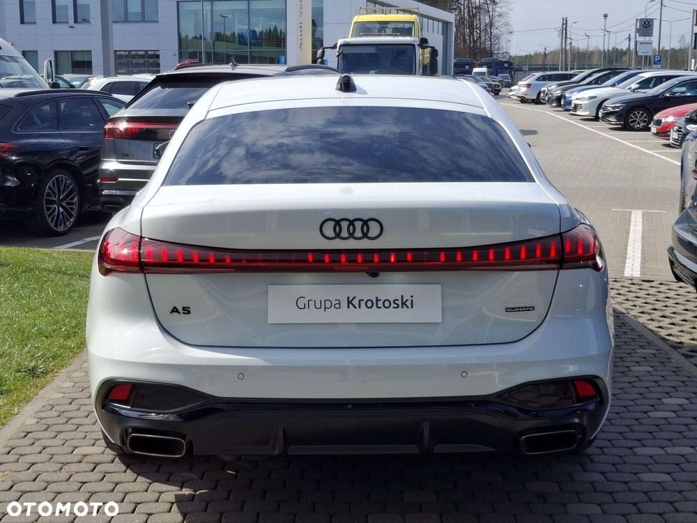 Audi A5 Limousine - 5