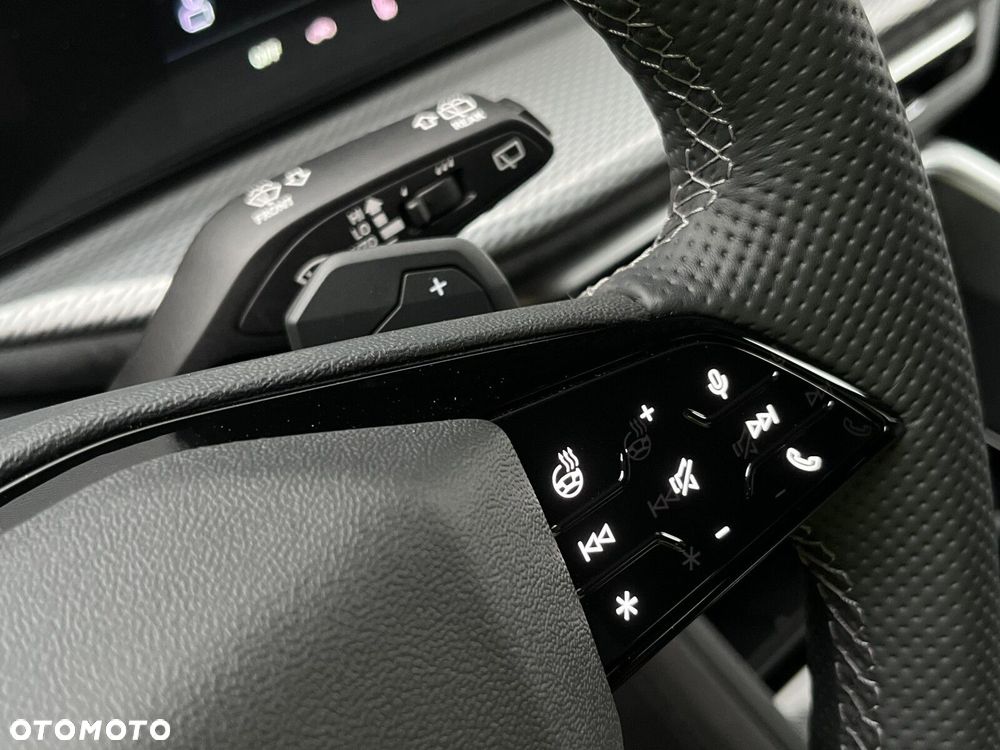Audi Q5 Sportback - 28