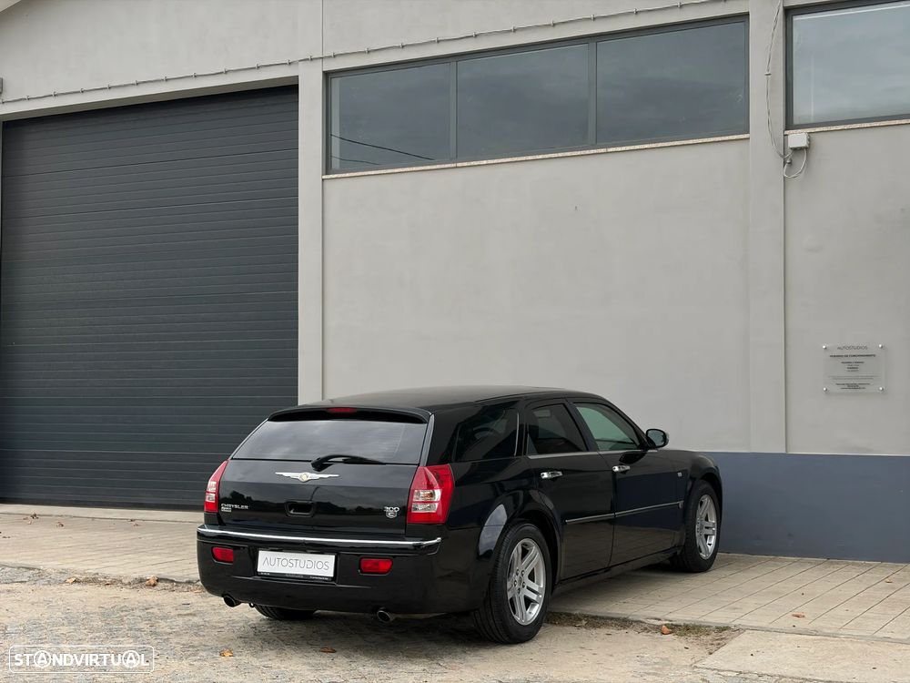 Chrysler 300 C 3.0 CRD - 4