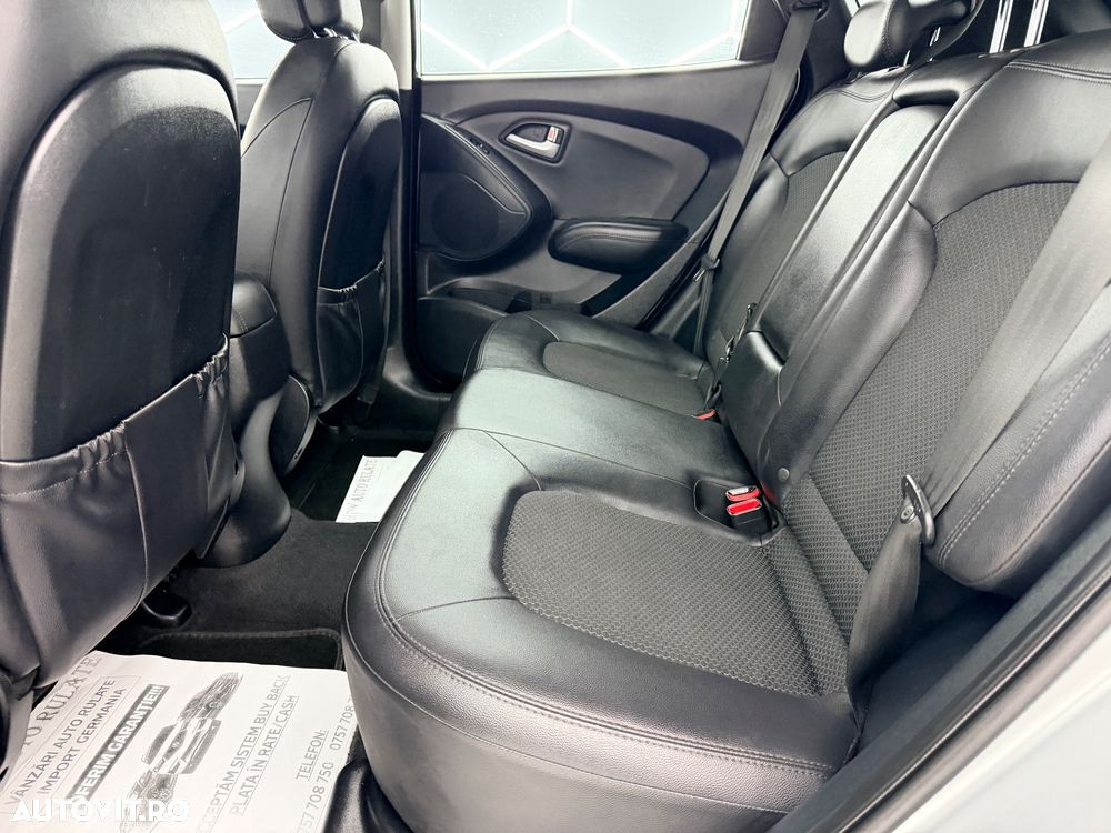 Hyundai ix35 1.7 CRDI 2WD Comfort - 14