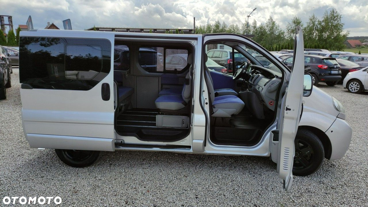 Opel Vivaro - 21