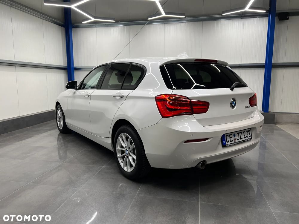 BMW Seria 1 - 13