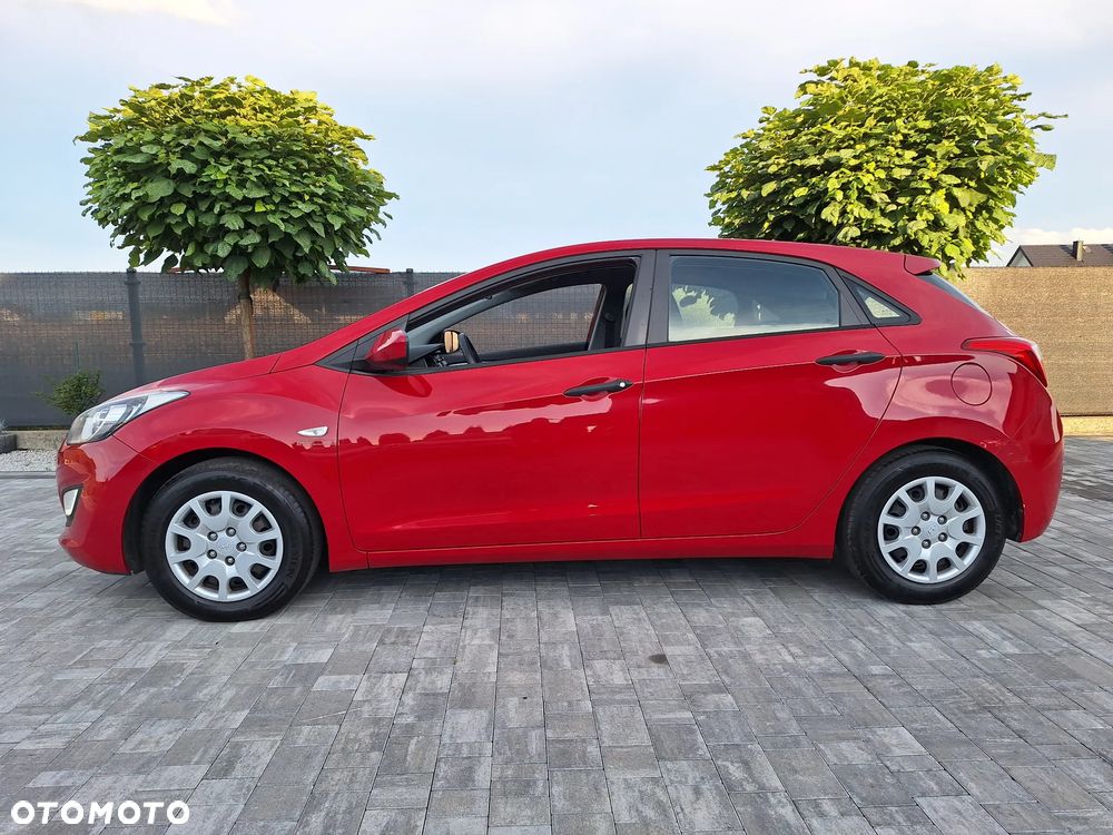 Hyundai i30 1.4 Classic + - 3