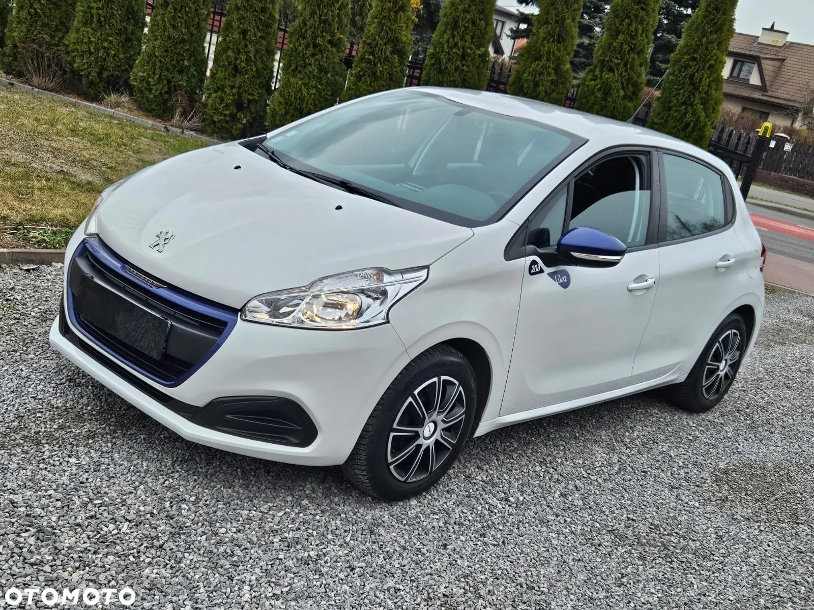 Peugeot 208 - 7