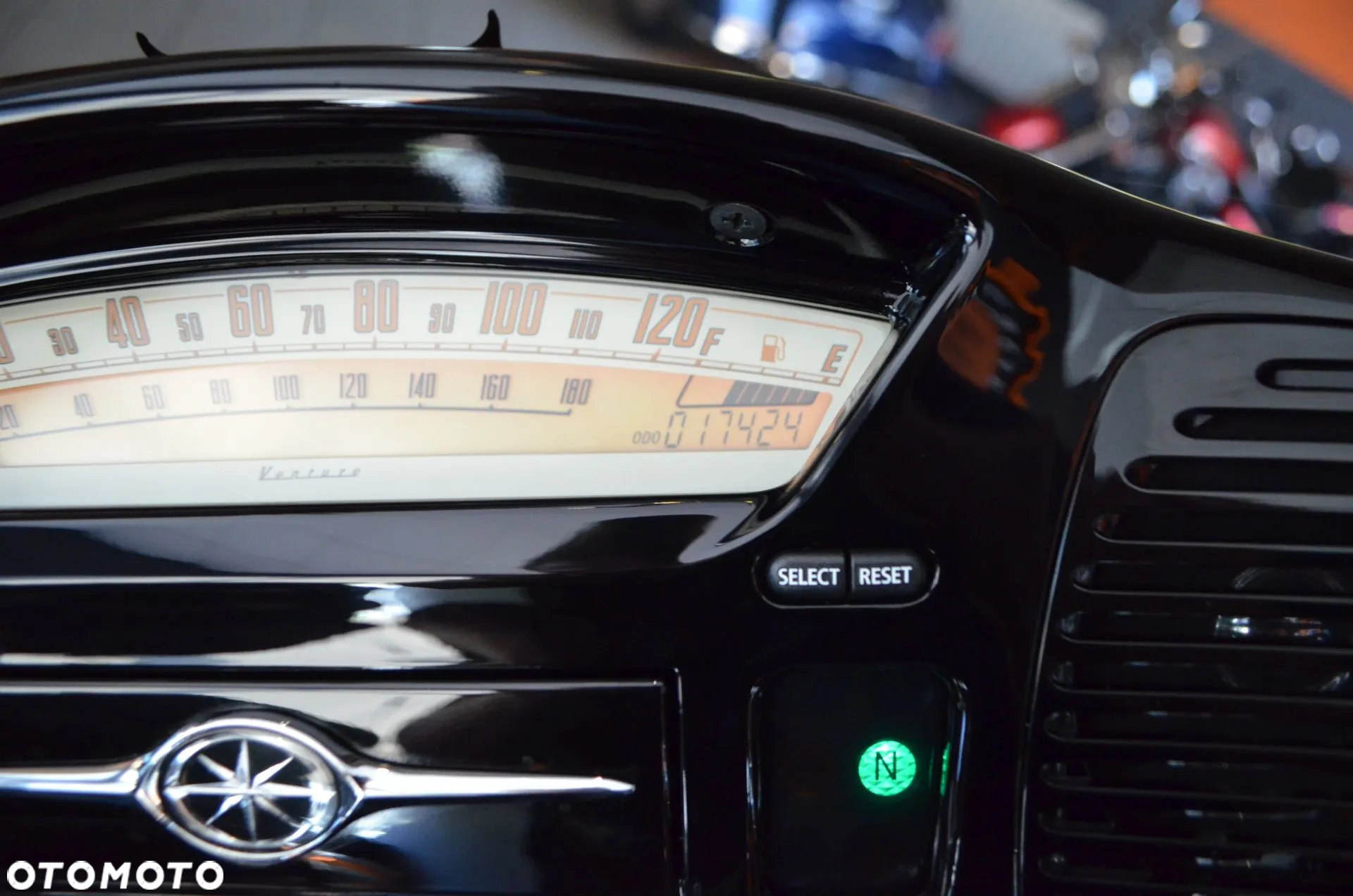 Yamaha Venture - 35