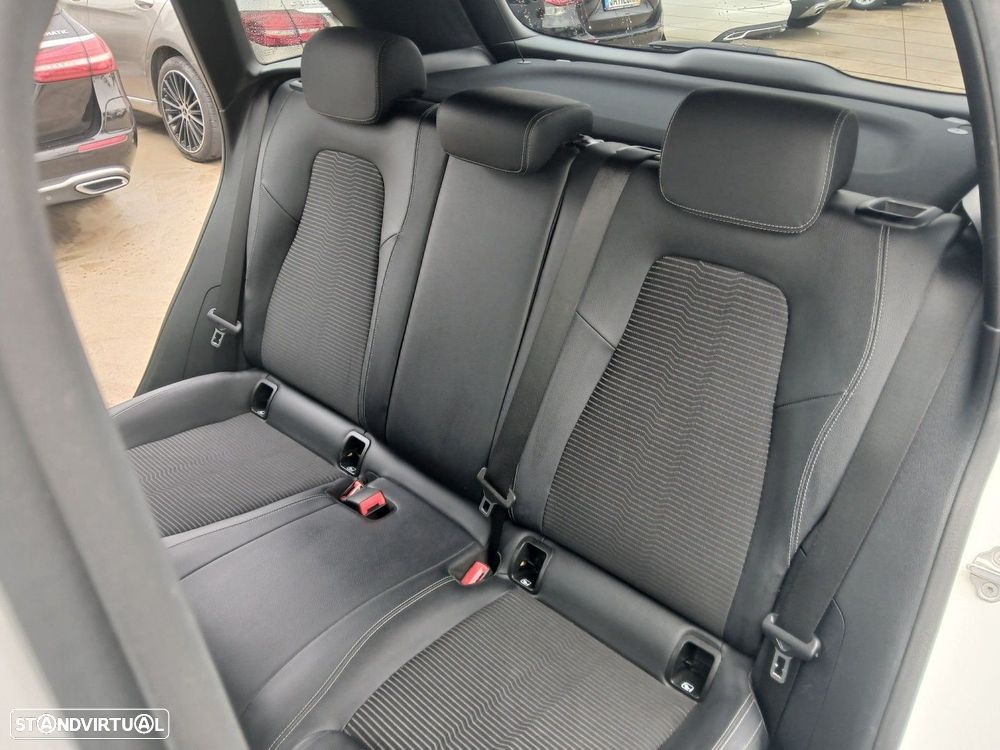 Mercedes-Benz B 250 e 8G-DCT - 11