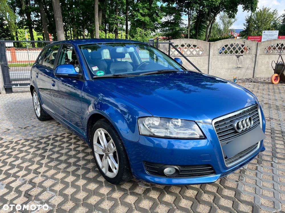 Audi A3 Sportback - 8