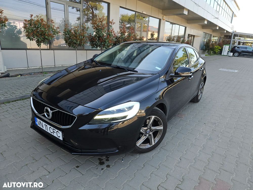 Volvo V40 D2 - 10