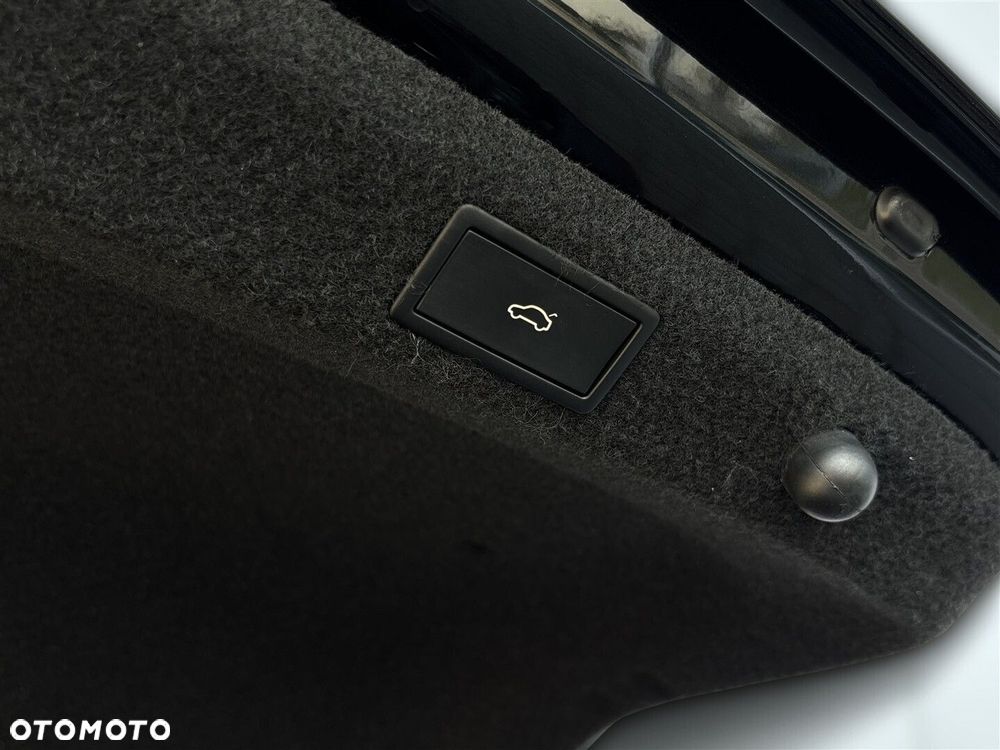 Skoda Octavia 2.0 TSI RS DSG - 35