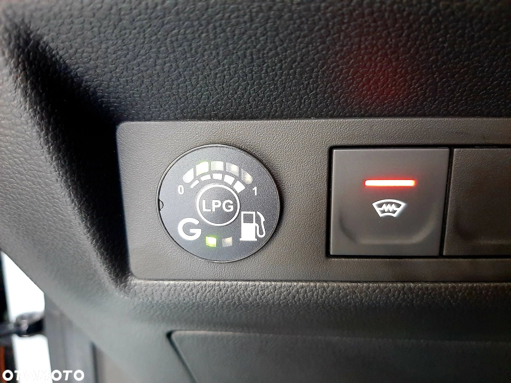 Renault Captur 1.0 TCe Techno - 28