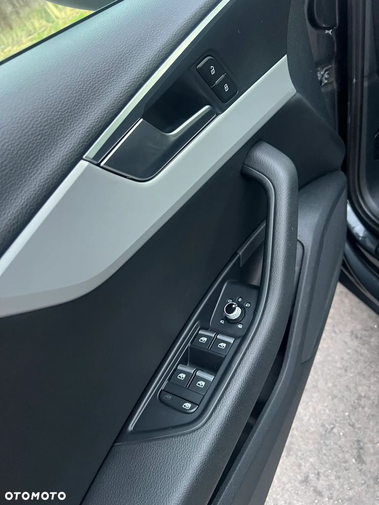 Audi A4 Avant 40 TDI S tronic - 17