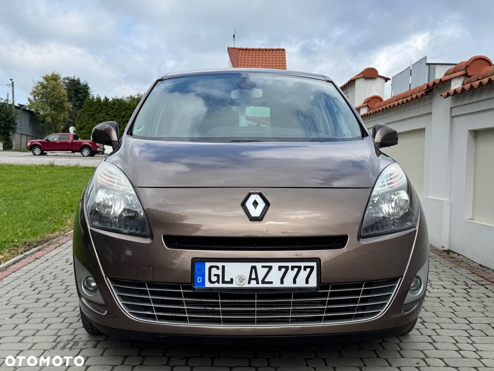 Renault Grand Scenic - 29
