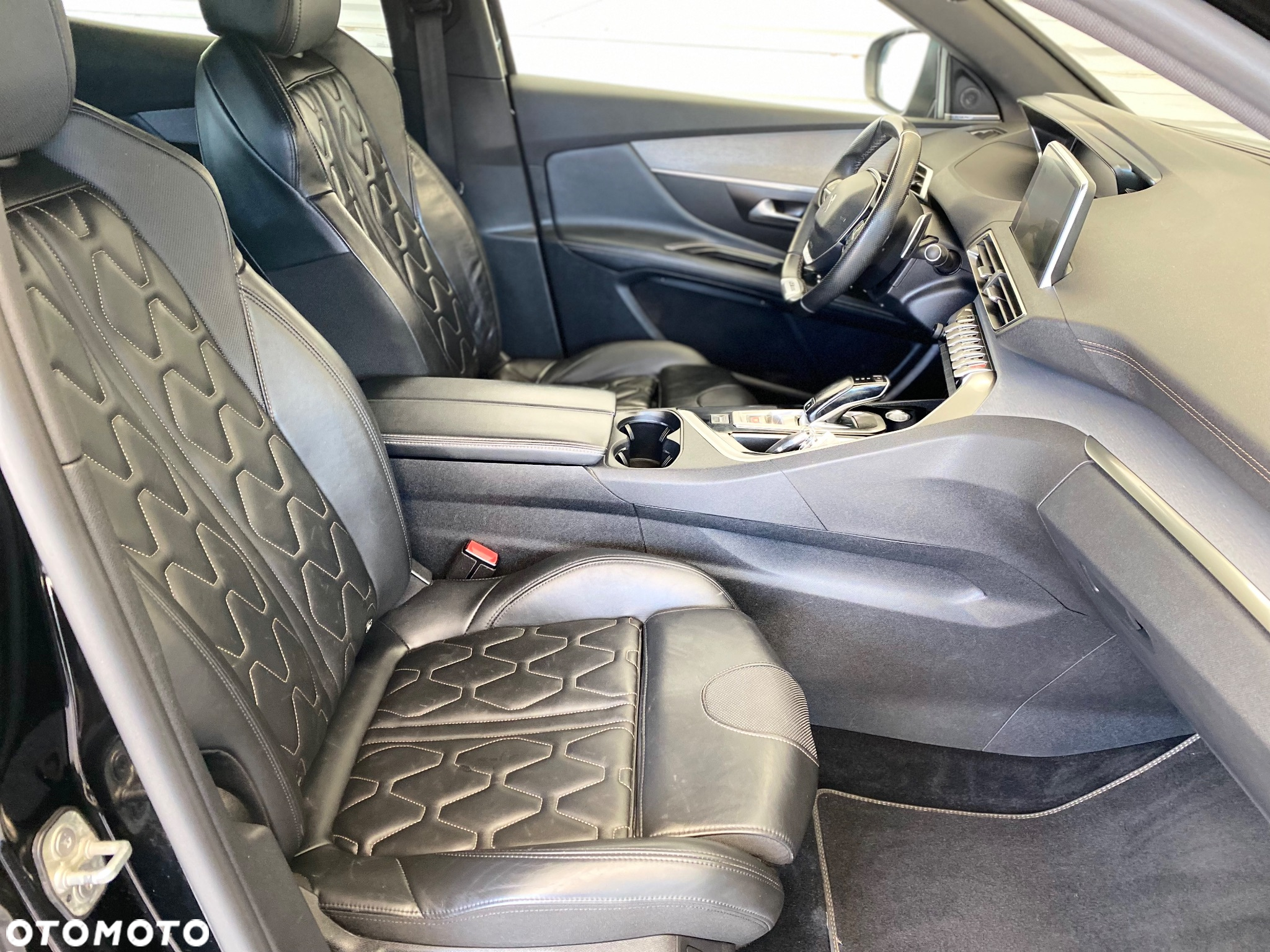 Peugeot 3008 2.0 BlueHDi GT S&S EAT8 - 12
