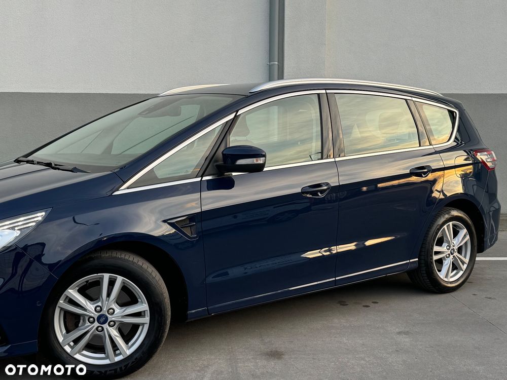 Ford S-Max 2.0 EcoBlue Titanium - 17