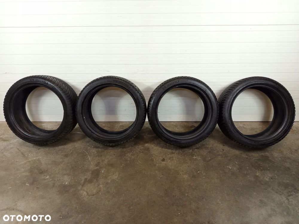 4x OPONA OPONY MICHELIN CROSSCLIMATE 2 235/40 R18 95Y - 2