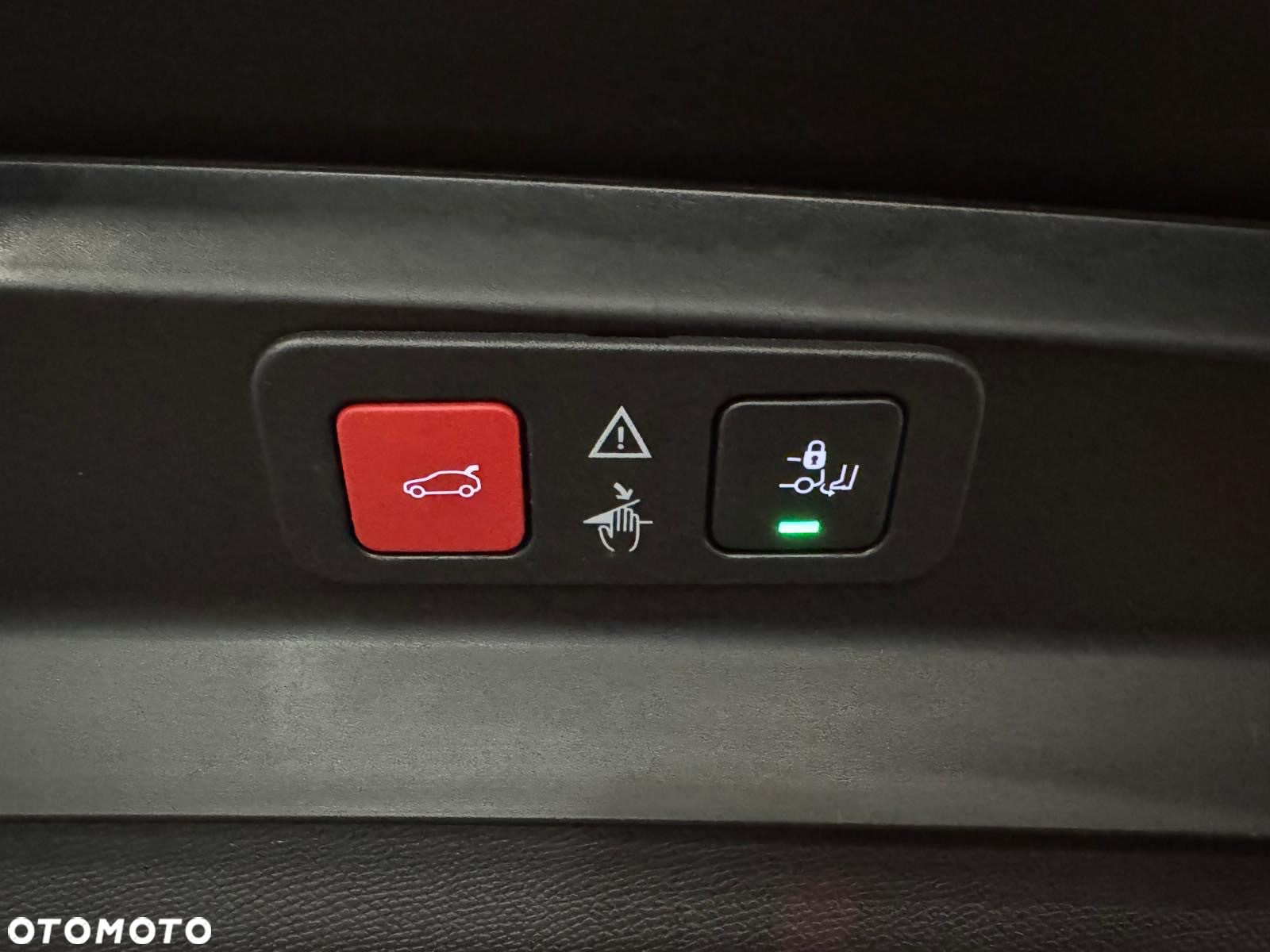Peugeot 5008 BlueHDI 180 EAT8 GT Pack - 12