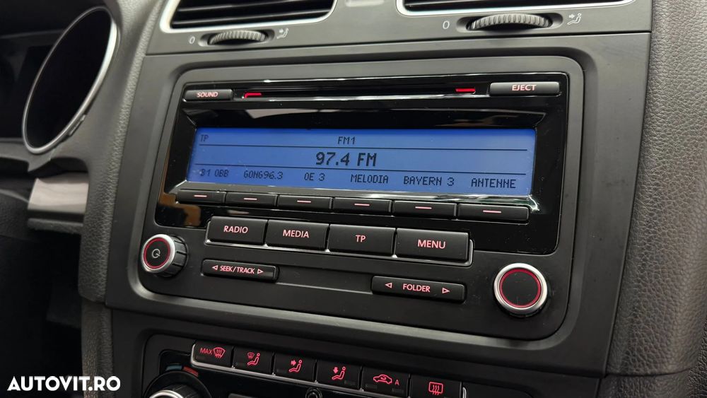 Volkswagen Golf 1.2 TSI Style - 17