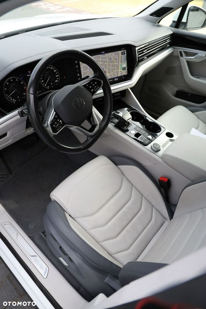 Volkswagen Touareg 3.0 V6 TFSI 4Motion Elegance - 12