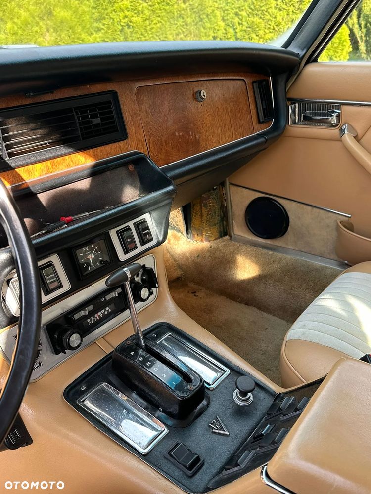 Jaguar XJ - 18