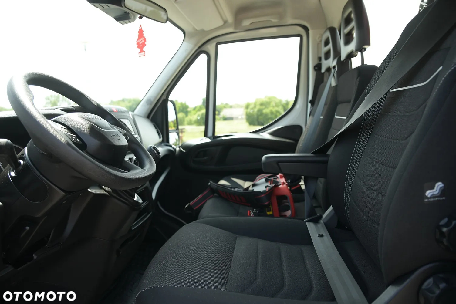 Iveco DAILY 35-180 3.0 HPI 180KM * HDS BEFARD * 2300 Udźwig * 60 tyś km! Wywrotka 3 str* Resor+Poduszka - 18