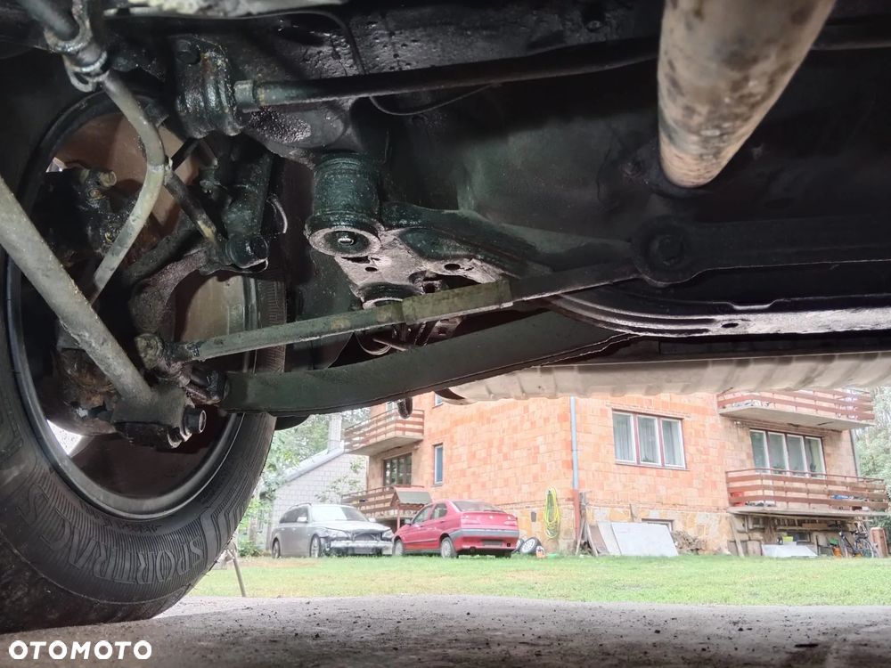 Hyundai Tucson 2.0 CRDi Active - 17