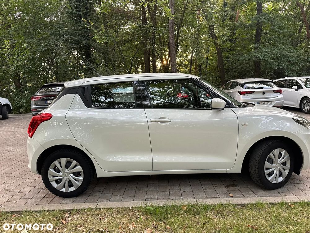 Suzuki Swift - 4