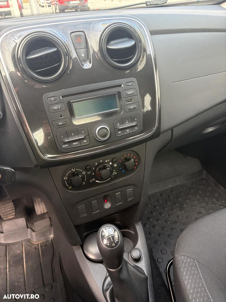 Dacia Logan - 8