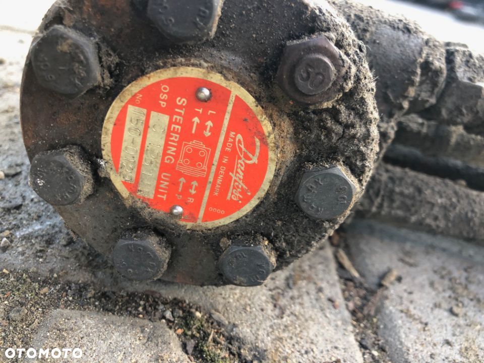 C 125 LSR Orbitrol do koparko ładowarki CASE 580 K Super 150-0122 - 5